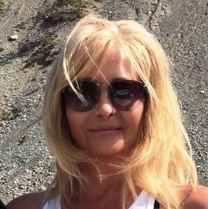 Meet your Posher, Sandi